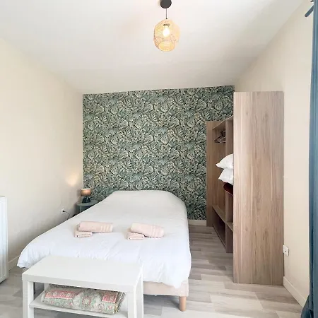 Grand De Groupe 12 Personnes - Proche Granville & Plages Дом отдыха